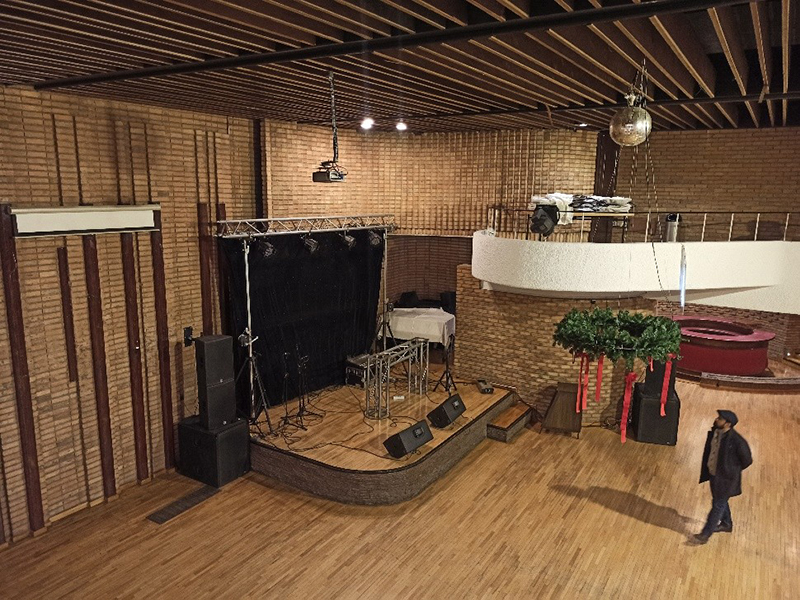 A note on the damage to the Armenian Club in 2017