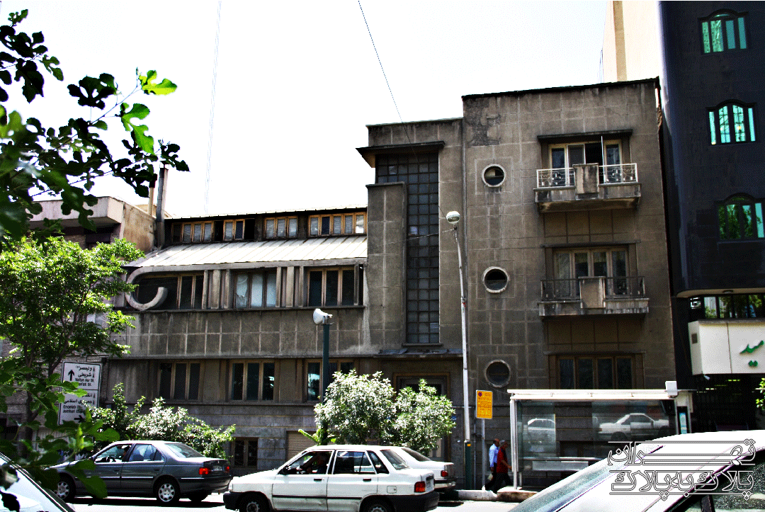 خانه وارطان پیش از مرمت